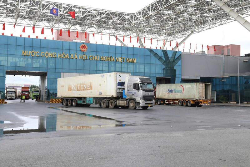 Thí điểm cửa khẩu thông minh, rút ngắn thời gian thông quan tại Móng Cái